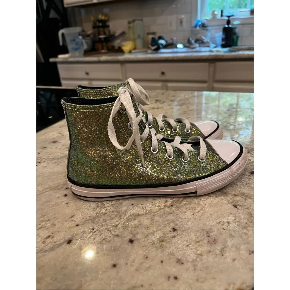 Converse Chuck Taylor Winter Glitter Hi-Top Sneaker sz 2 EUC